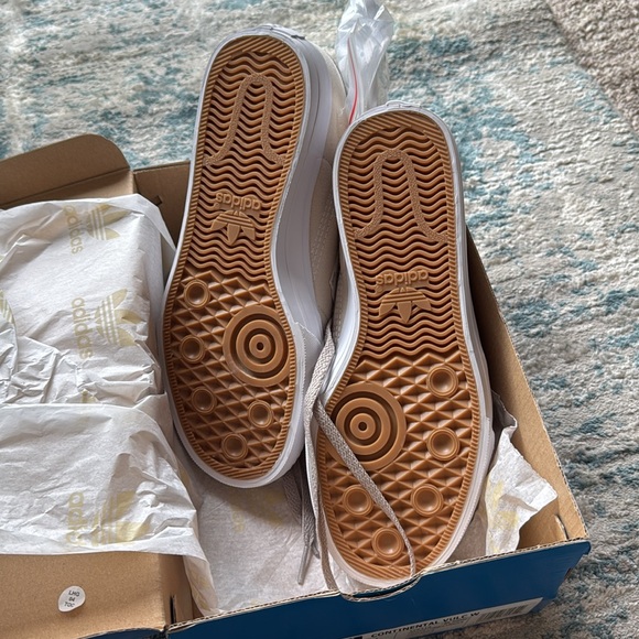 Adidas Continental Vulc Women’s sneaker, NWT - Picture 5 of 8